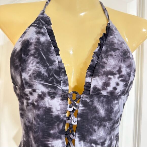 NWOT TIE DYE LACE UP RUFFLE TRIM PLUNGING HALTER PADDED ONE PIECE SWIMSUIT LARGE - Picture 10 of 12